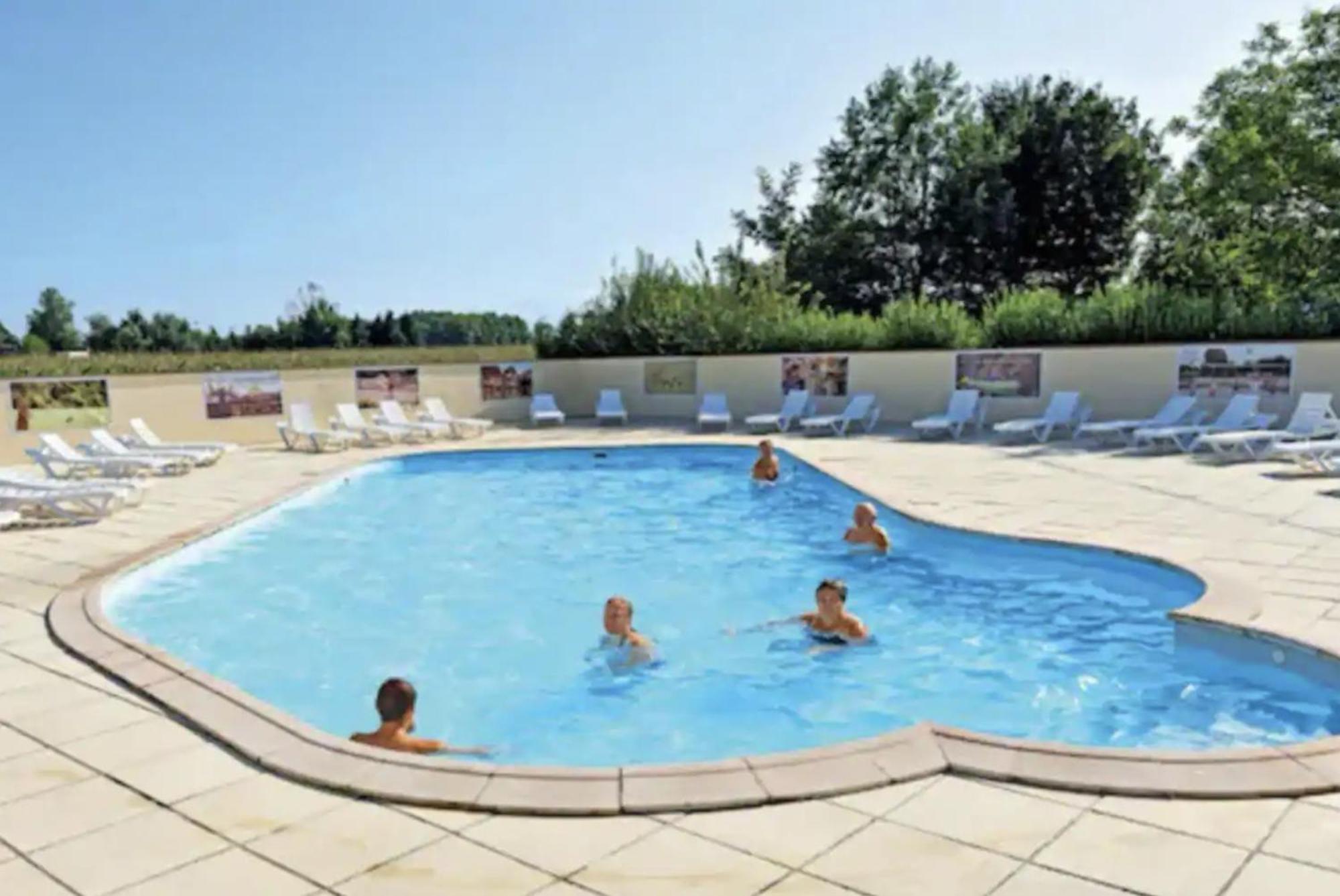 Chez Roger - Climatise Avec Tv - 2 4 Personnes